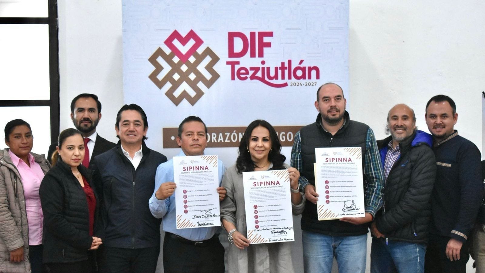 DIF TEZIUTLÁN Y AYUNTAMIENTO RECIBEN CAPACITACIÓN SOBRE PROTECCIÓN DE NIÑAS Y NIÑOS.