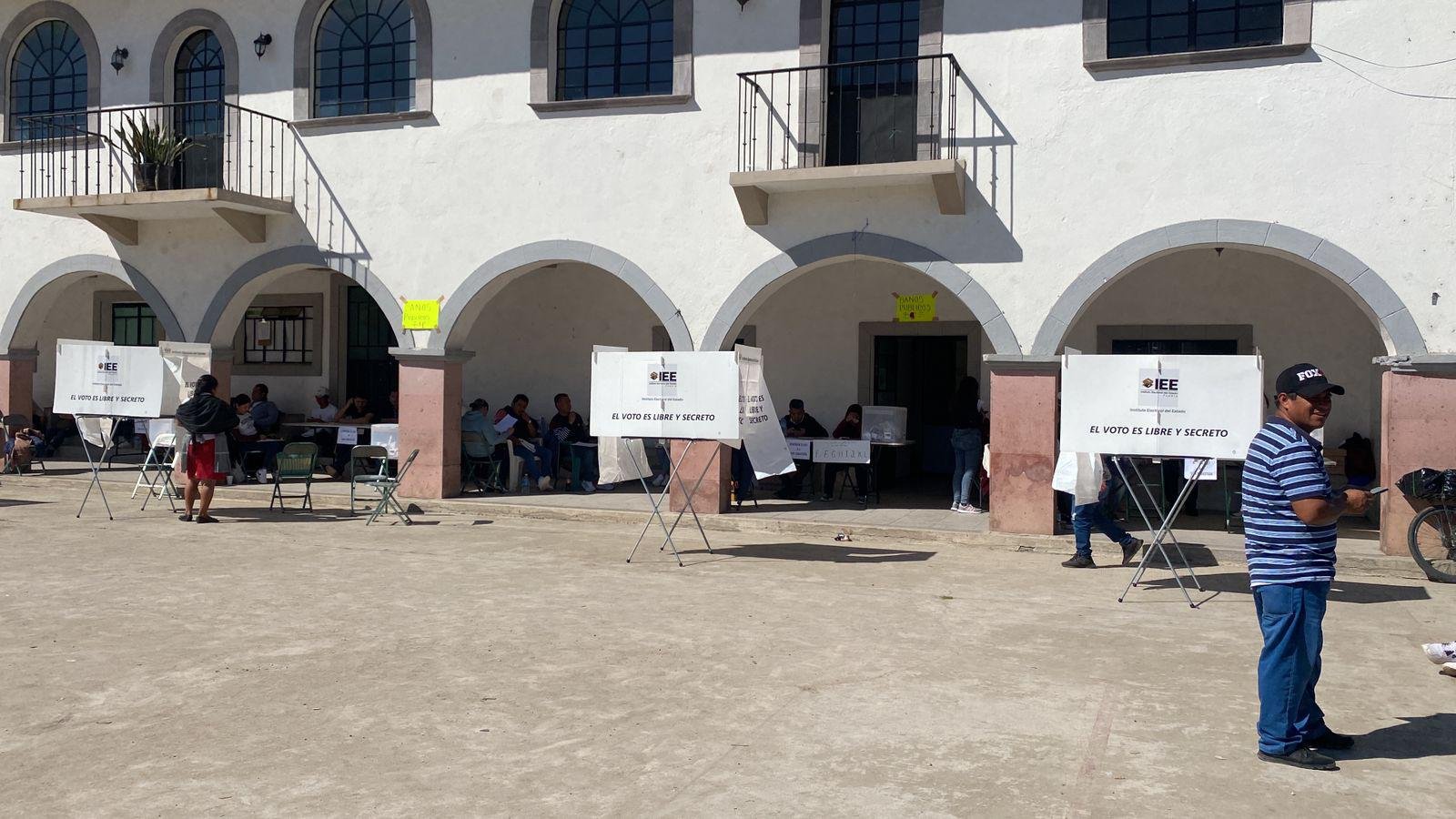 Transcurre con tranquilidad elecciones de juntas auxiliares en Teziutlán<br/>