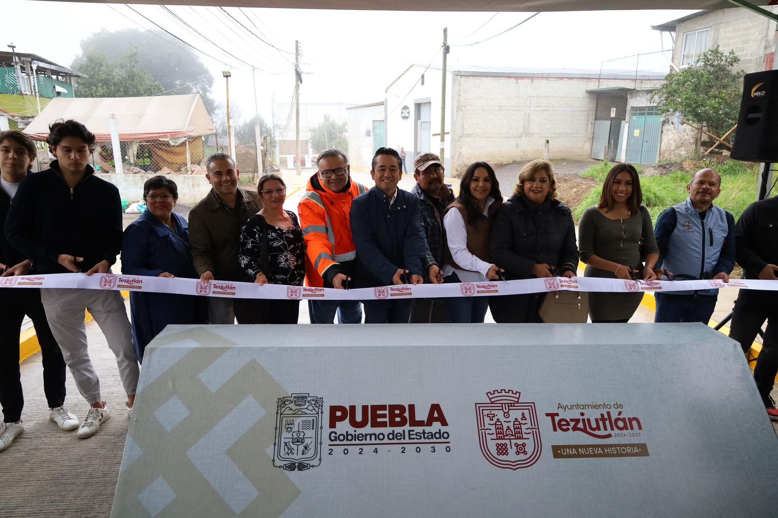 Teziutlán avanza en obras: Karla Martínez inaugura pavimentación en calle CERRADA DE HIDALGO